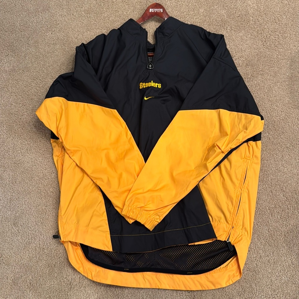 3XL Steelers Team Issued Windbreaker.
